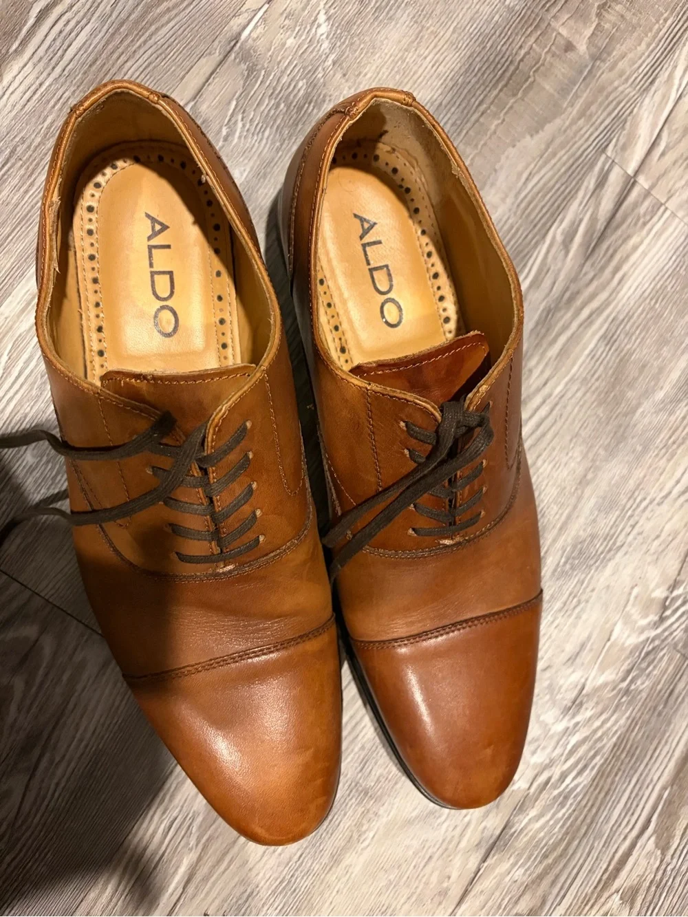 Men's Brown Leather Cap-Toe Derby Dress Shoes